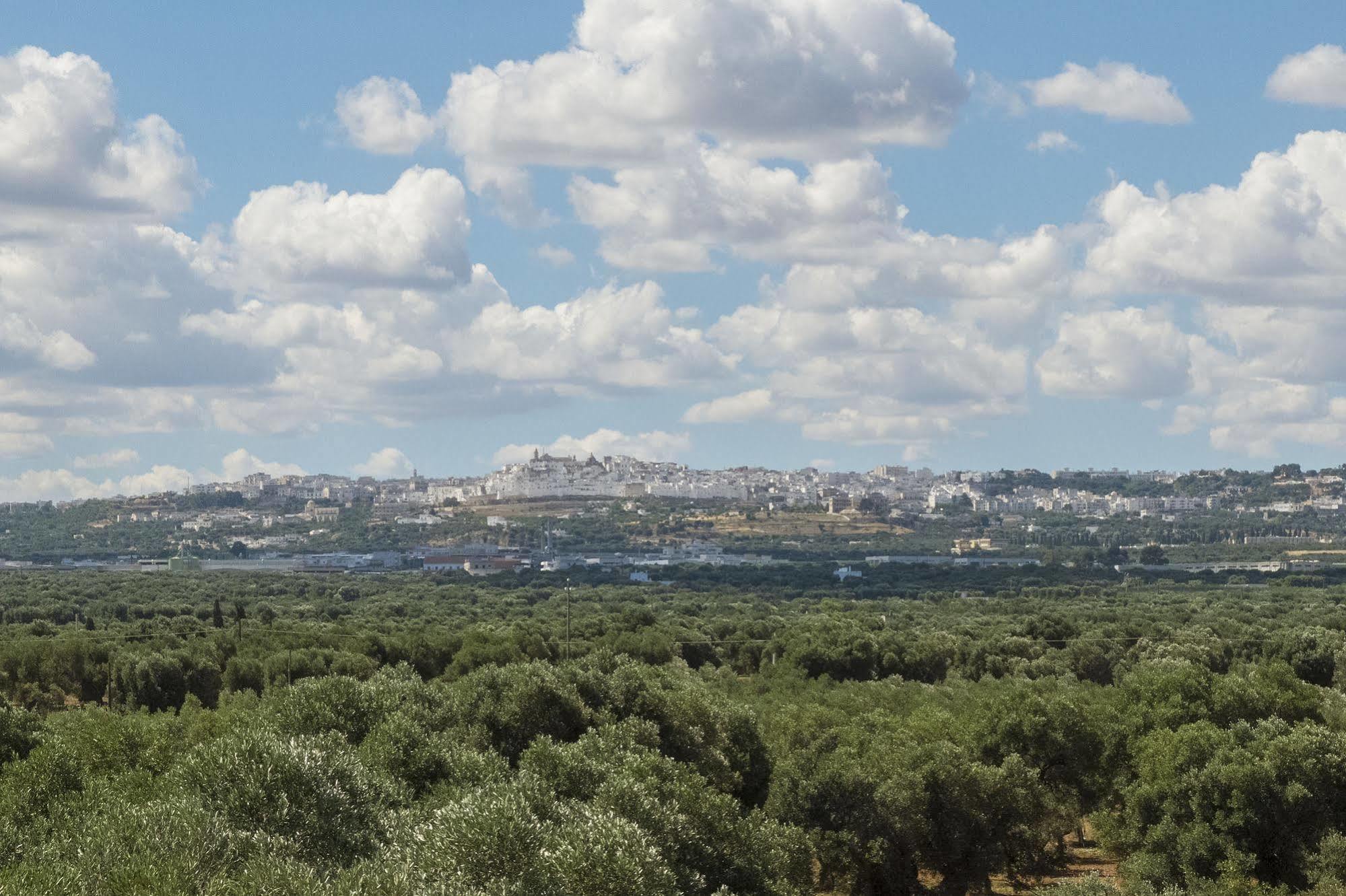 Masseria Palombara Grande Остуни Экстерьер фото
