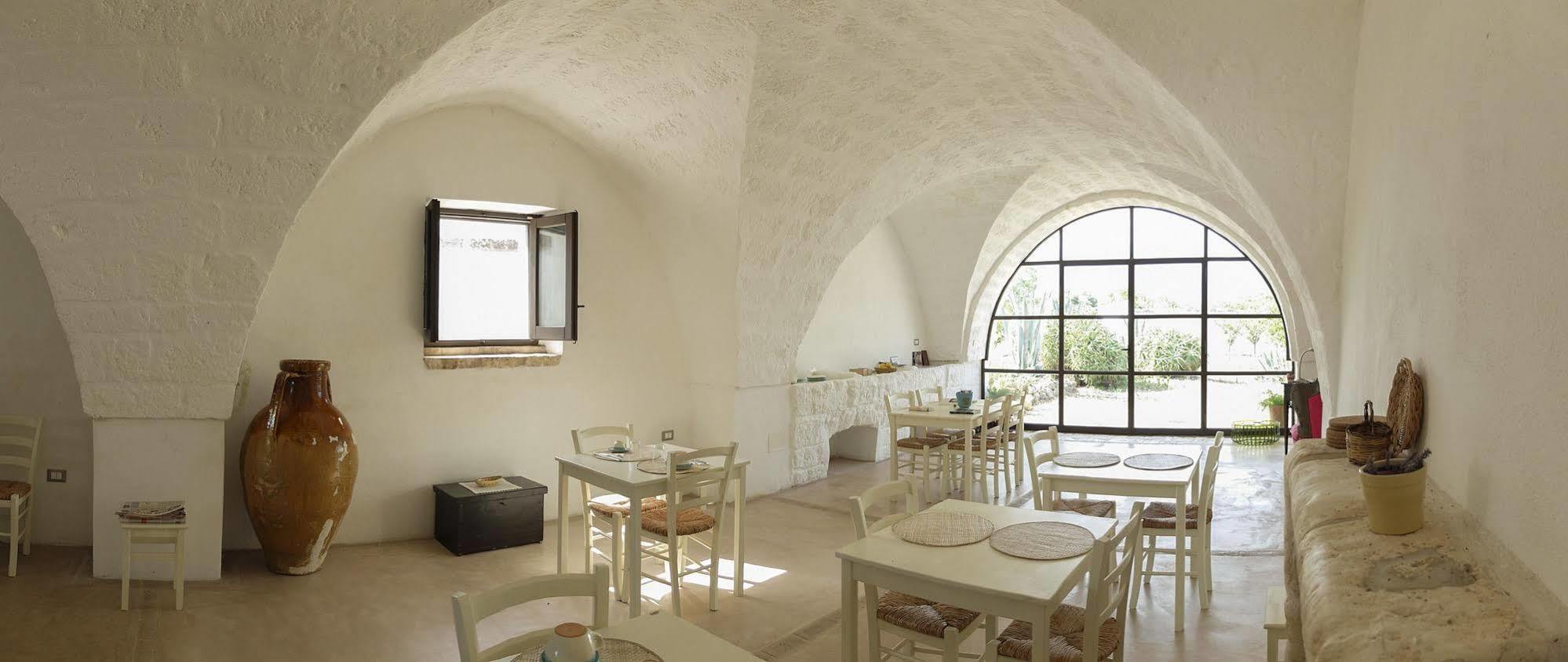 Masseria Palombara Grande Остуни Экстерьер фото